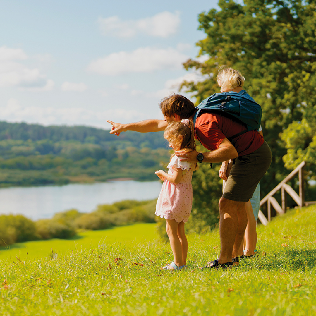 8_Travelling-with-children_Kipras-Štreimikis